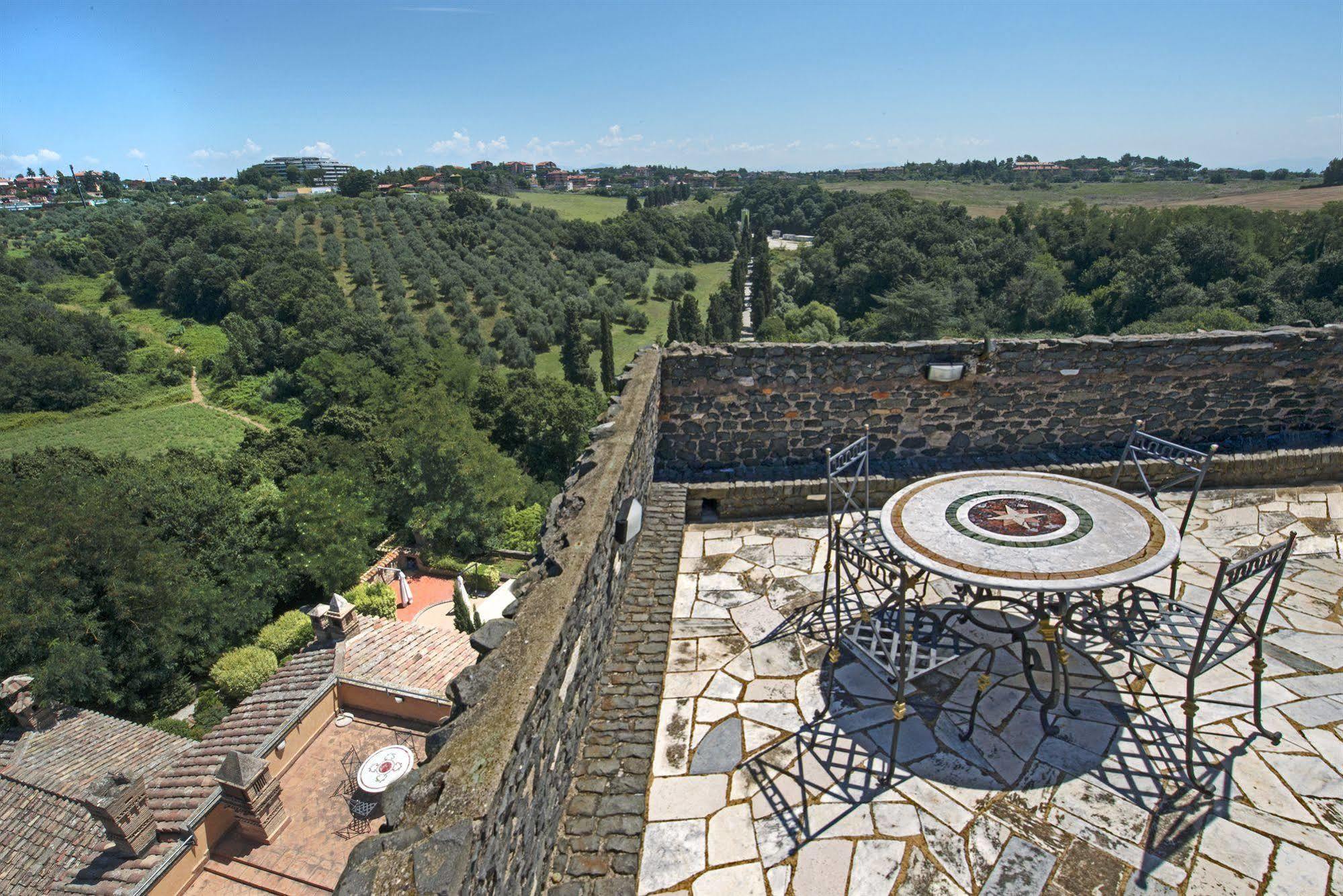 Castello Della Castelluccia Hotel Roma Exterior foto