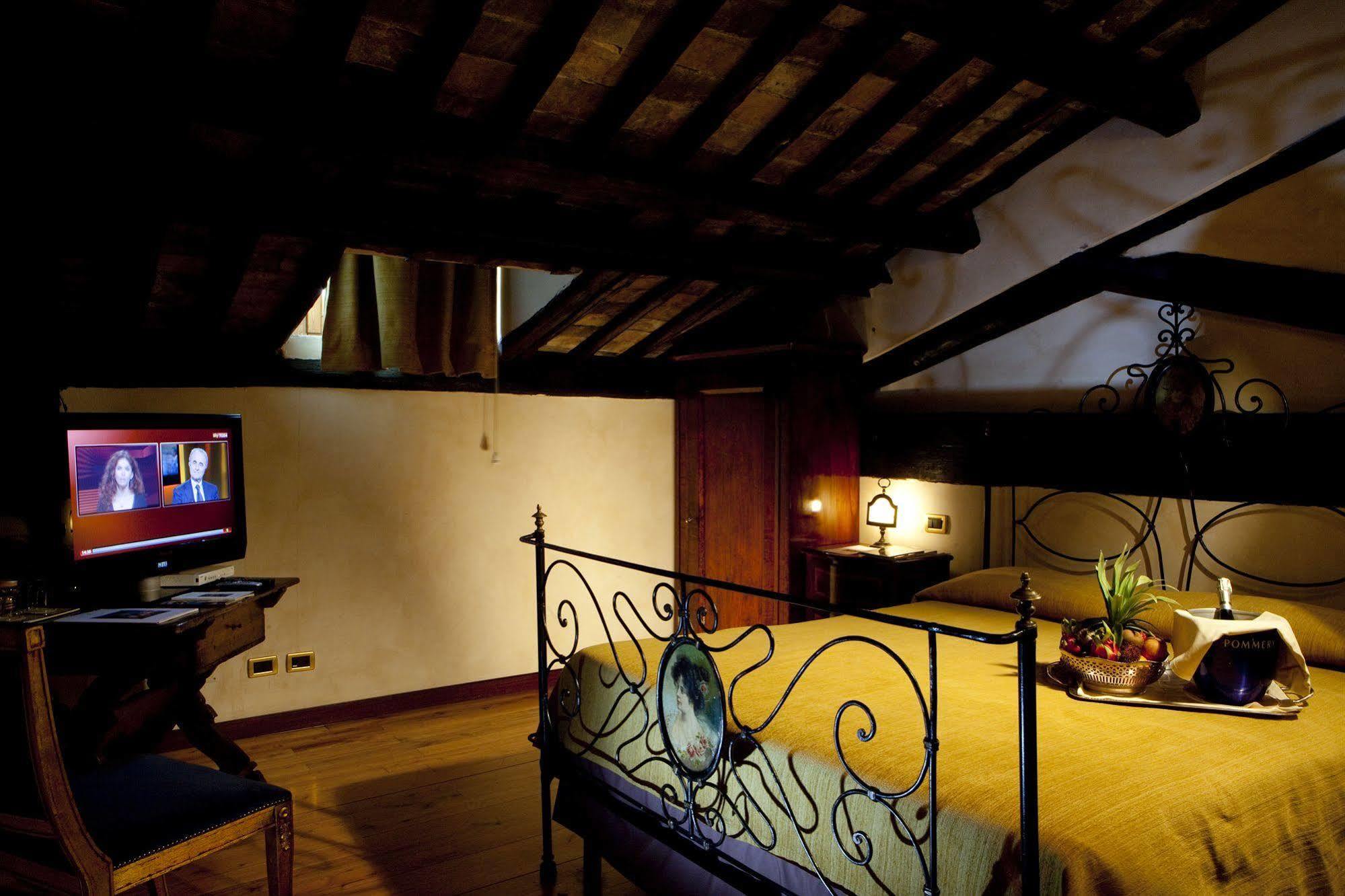 Castello Della Castelluccia Hotel Roma Exterior foto
