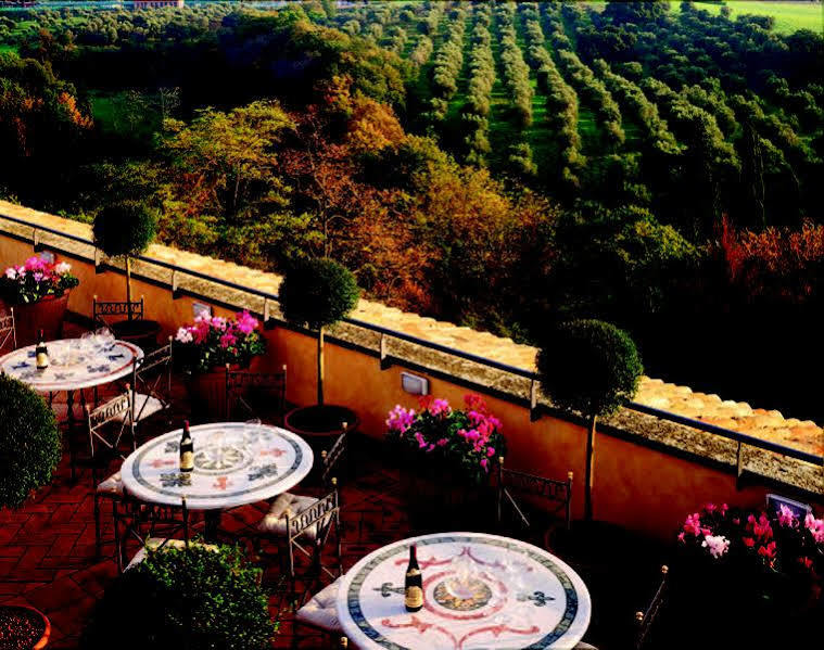 Castello Della Castelluccia Hotel Roma Exterior foto